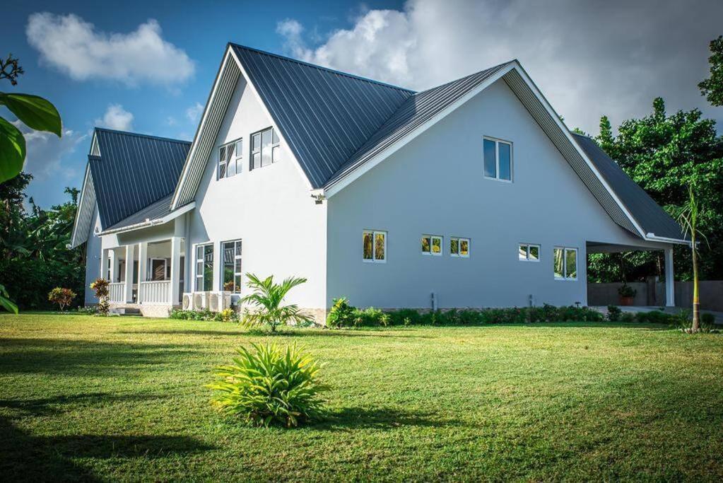 Villa Island Charm Of Praslin Victoria Exterior foto