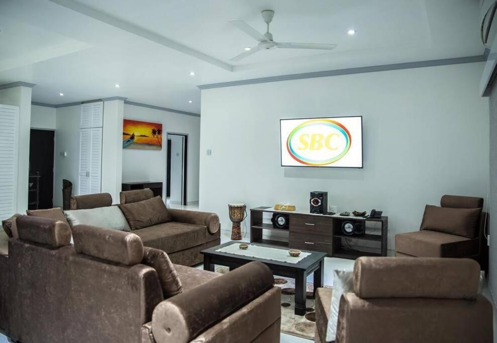 Villa Island Charm Of Praslin Victoria Exterior foto